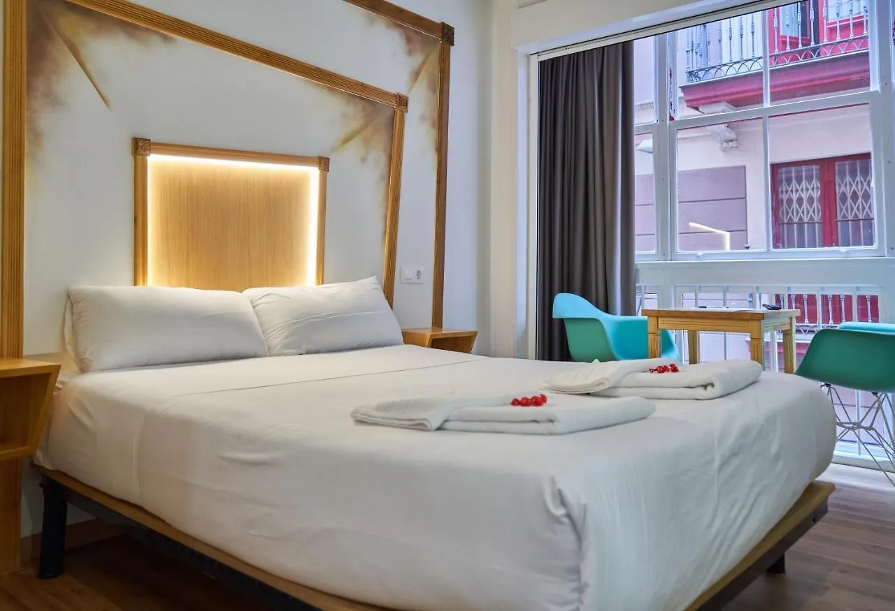 Pension Aliciazzz Bed And Breakfast Bilbao Vendégház