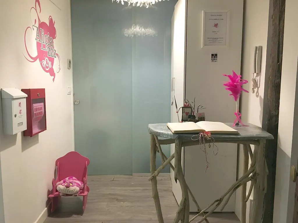 ** Guest house Pension Aliciazzz Bed And Breakfast Bilbao Spain