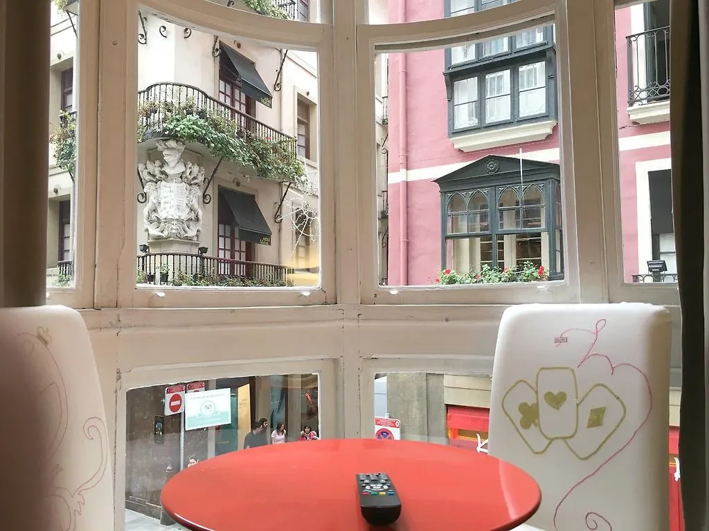 Pension Aliciazzz Bed And Breakfast Bilbao Guest house